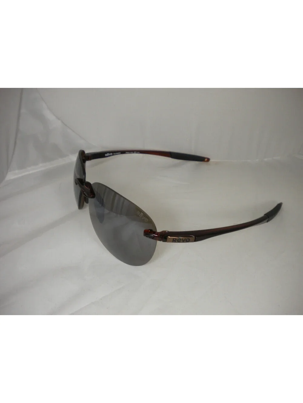 REVO RE 1169 02 Descend A Crystal Brown Terra POLARIZED (R-185)